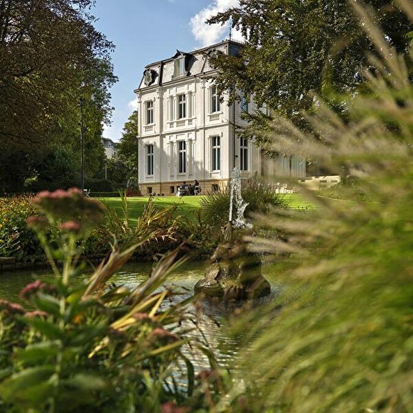 Villa Plage : Summer Flow au parc